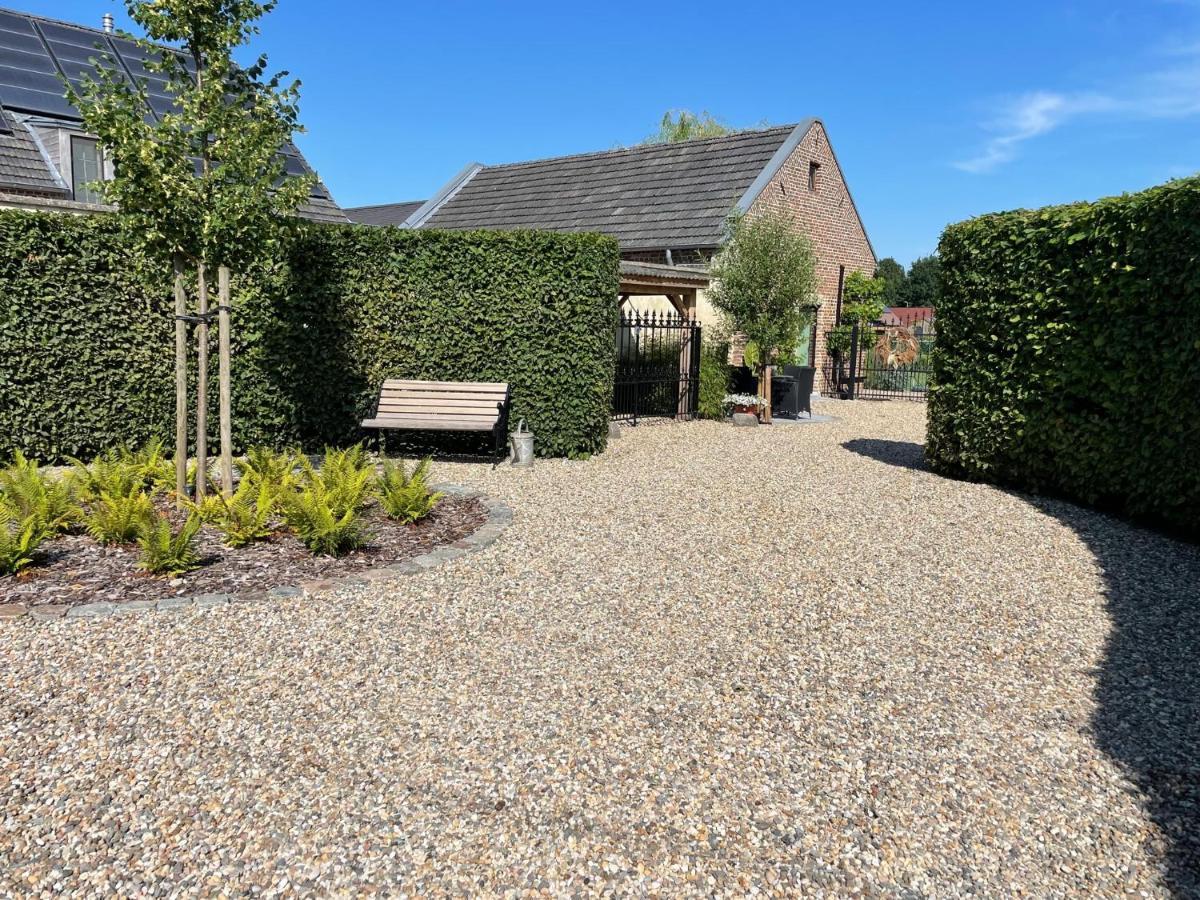 Het Koerhuis Kinrooi Extérieur photo